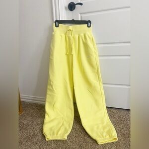 Nike Women’s Oversized High-Waisted Pants ‼️NEVER WORN‼️